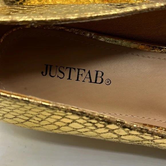 JUSTFAB   gold flat shoes size 10 in excellent condition. - Picture 8 of 9